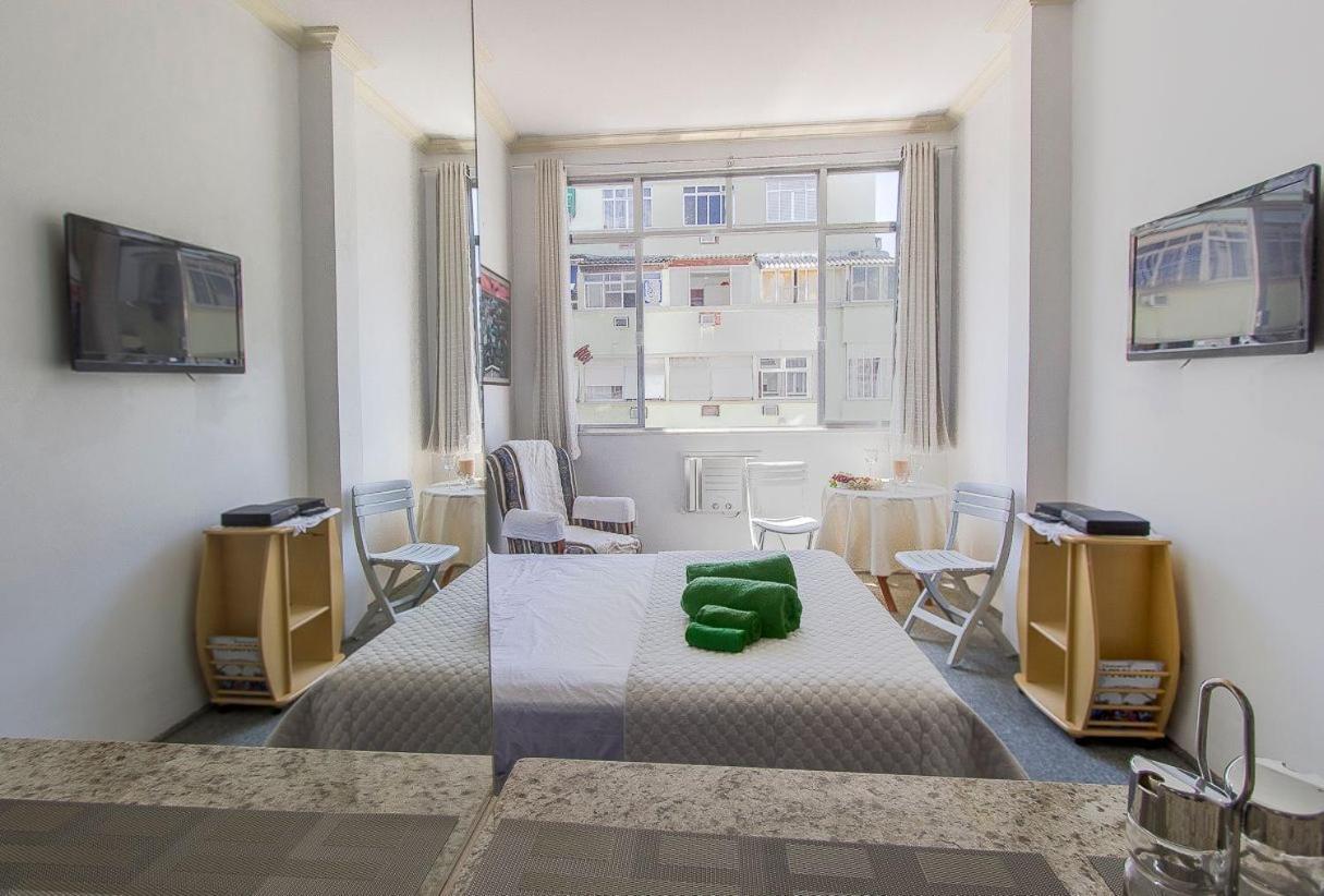 Vista Lateral Ao Mar: Estudio Acolhedor Рио-де-Жанейро Экстерьер фото